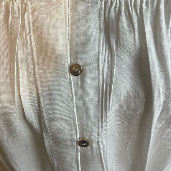 Indigo Rise High Low Hem Maxi Dress Size: Large Color: White - Picture 9 of 15